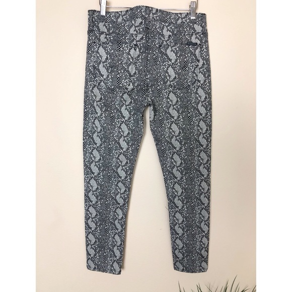 HUDSON PYTHON SKINNY JEAN 29 - Picture 2 of 5